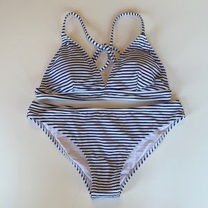 CUPSHE Hit Summer Stripe Bikini